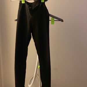 Black booty lift leggings